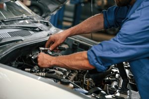 Should-I-Keep-Driving-My-Car-if-the-Engine-Is-Shaking.jpg